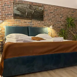 Apartment Aviator Boutique